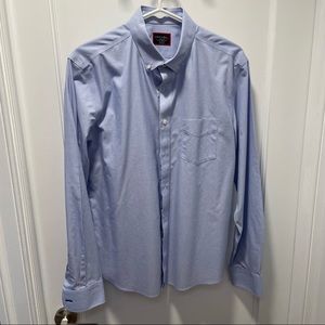 UNTUCKit blue button down